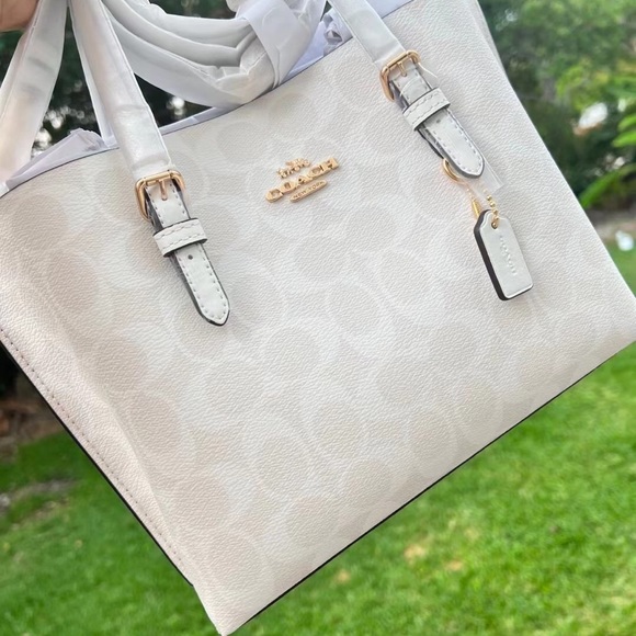 Coach Mollie Tote 25 - Picture 3 of 14